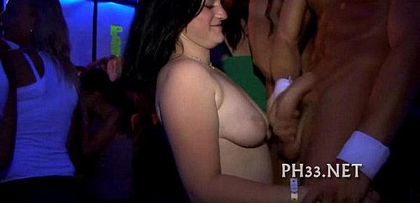  Group sex wild patty at night club